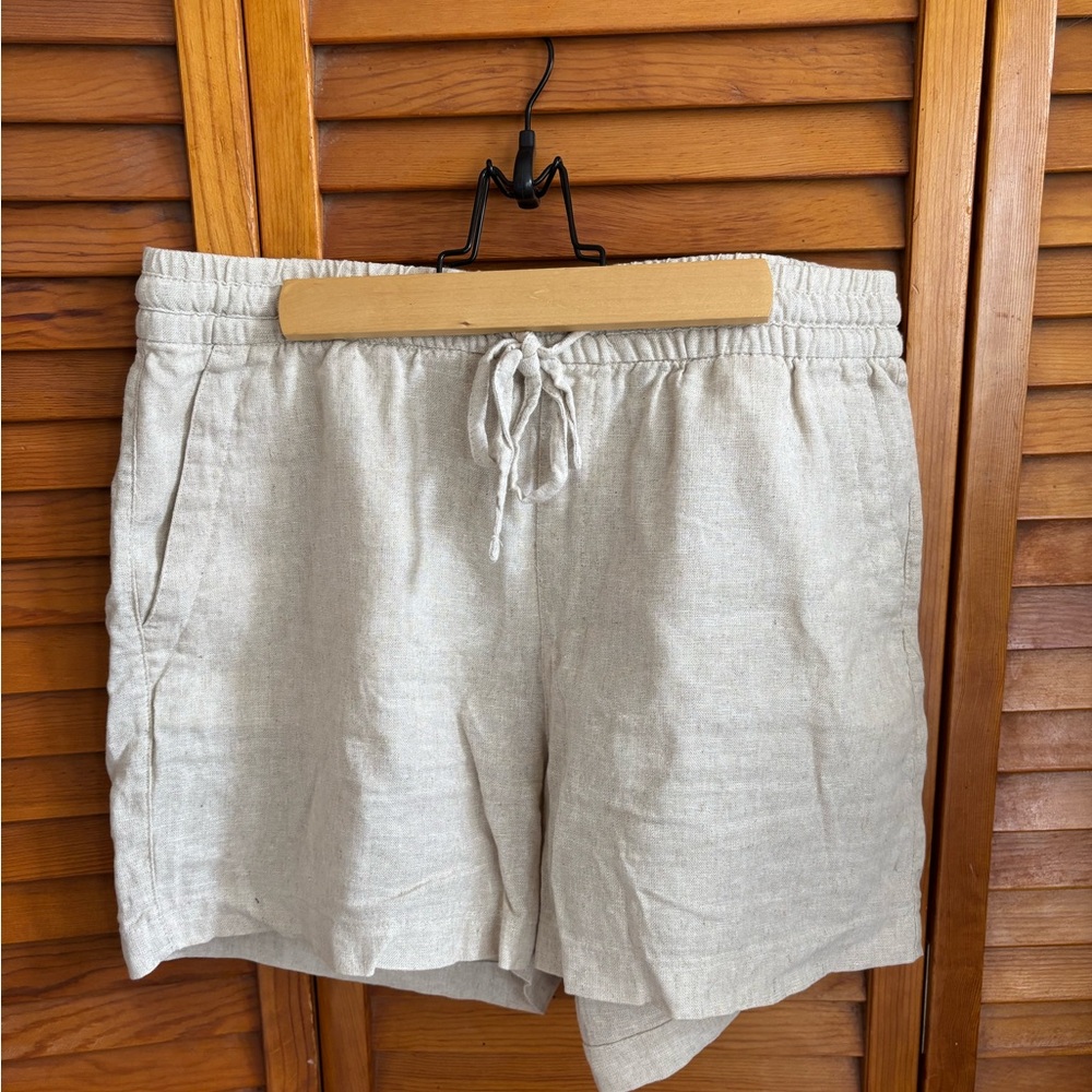 Old Navy Linen Blend Shorts